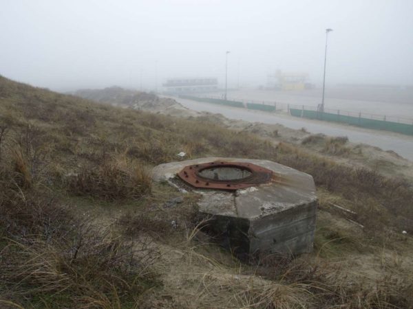 Festung IJmuiden-Bunker-227-Bunker-for-French-tank-turret