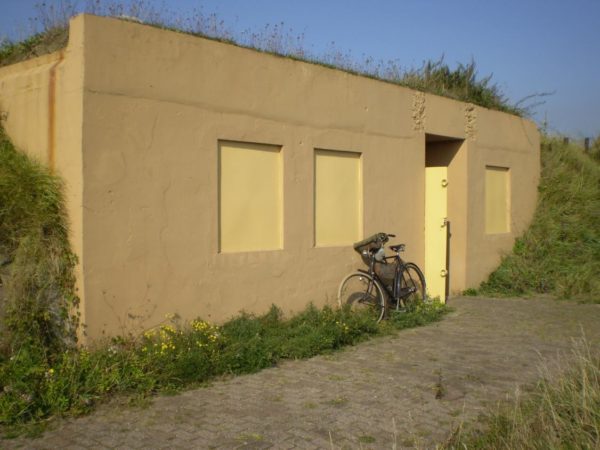 Festung IJmuiden-Bunker-Küver451a-Shelter-for-up-to-18-men